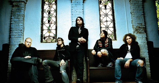 WELCOME TO THE BLACK PARADE - MY CHEMICAL ROMANCE
